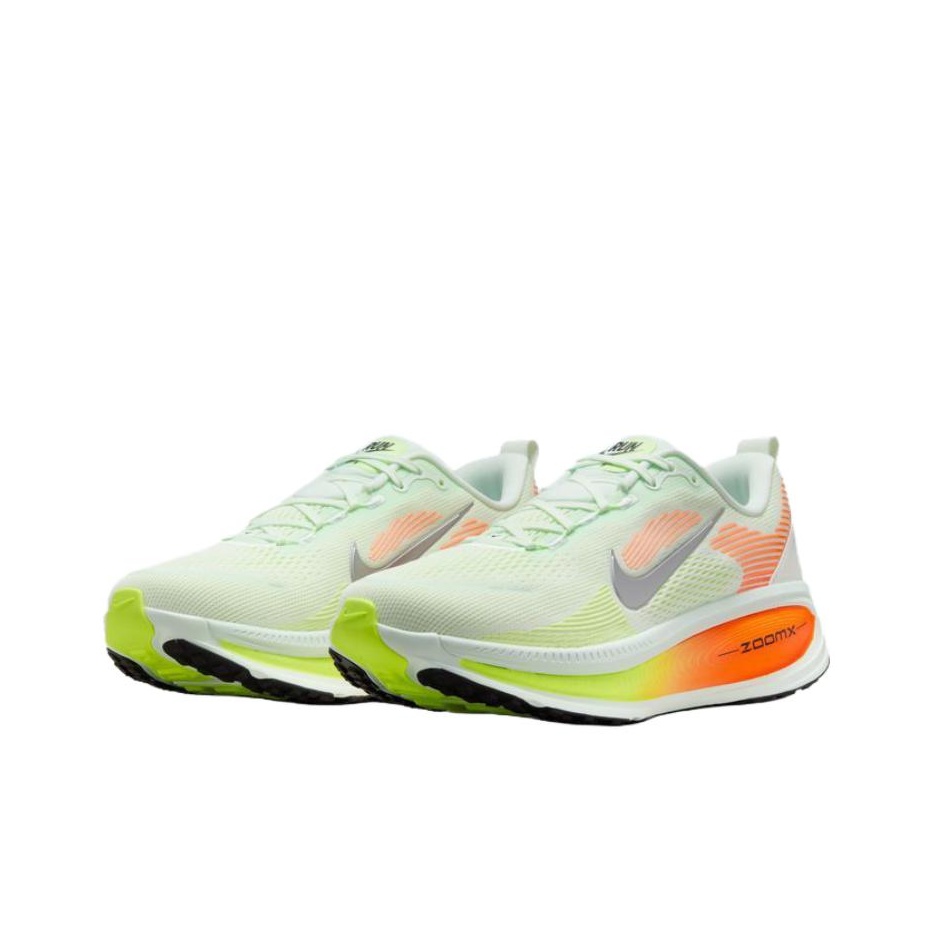 Men'S Shoes In Nike - حذاء نايك فوميرو 18 مريح ومتعدد