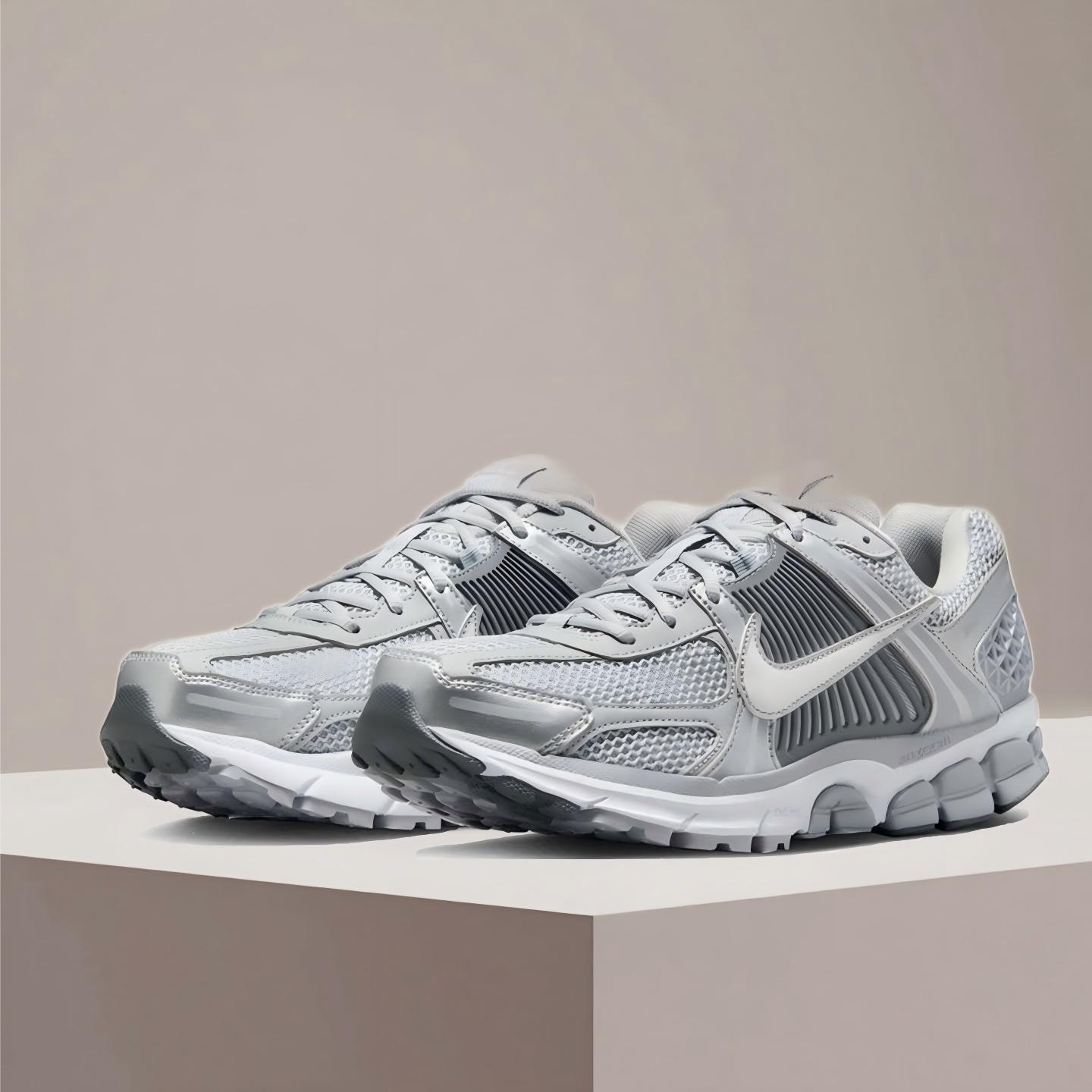 Men'S Shoes In Nike - حذاء الجري Nike Zoom Vomero 5