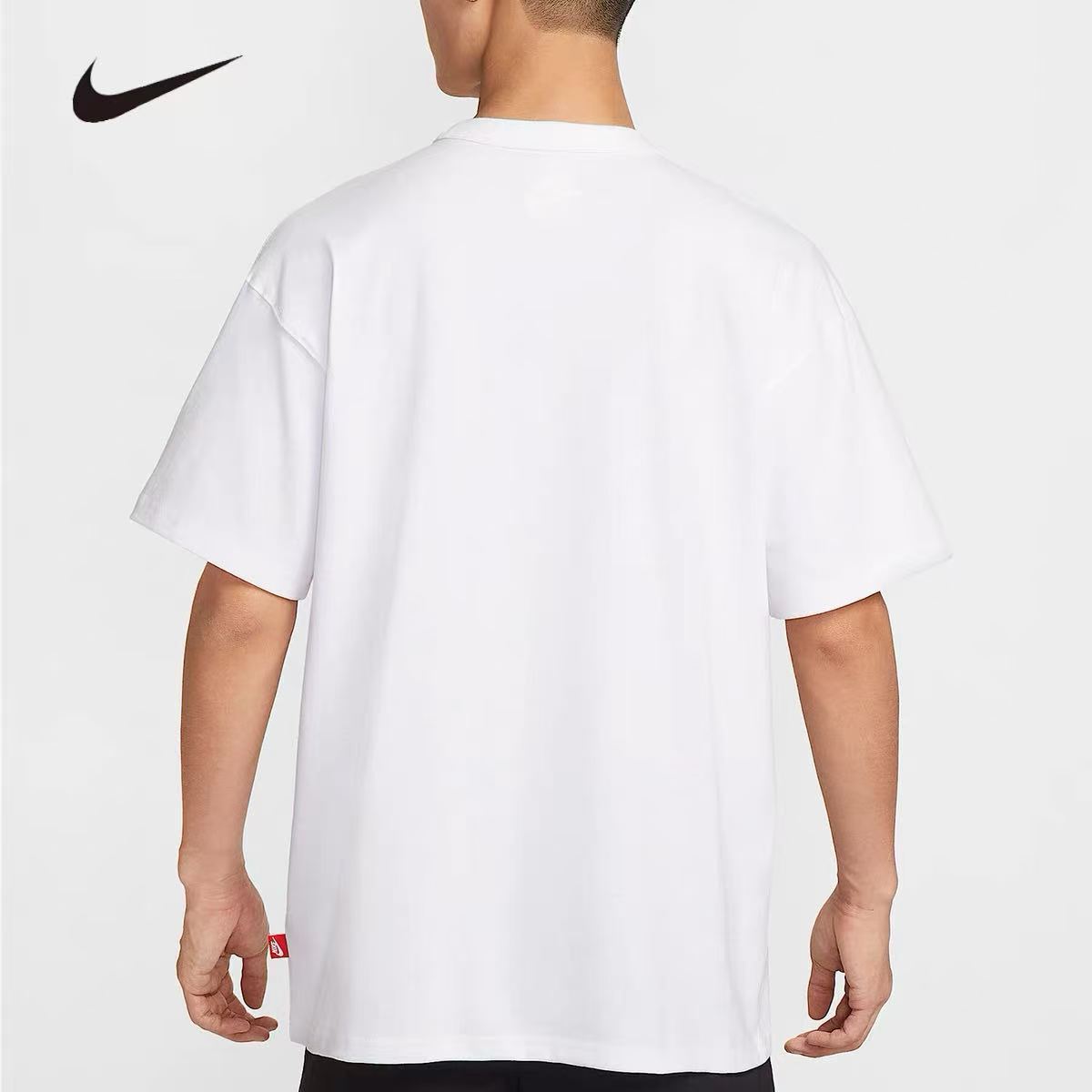 تي شيرت رجالي من نايكي بشعار م - مراجعة Men'S Shoes In Nike وسعره