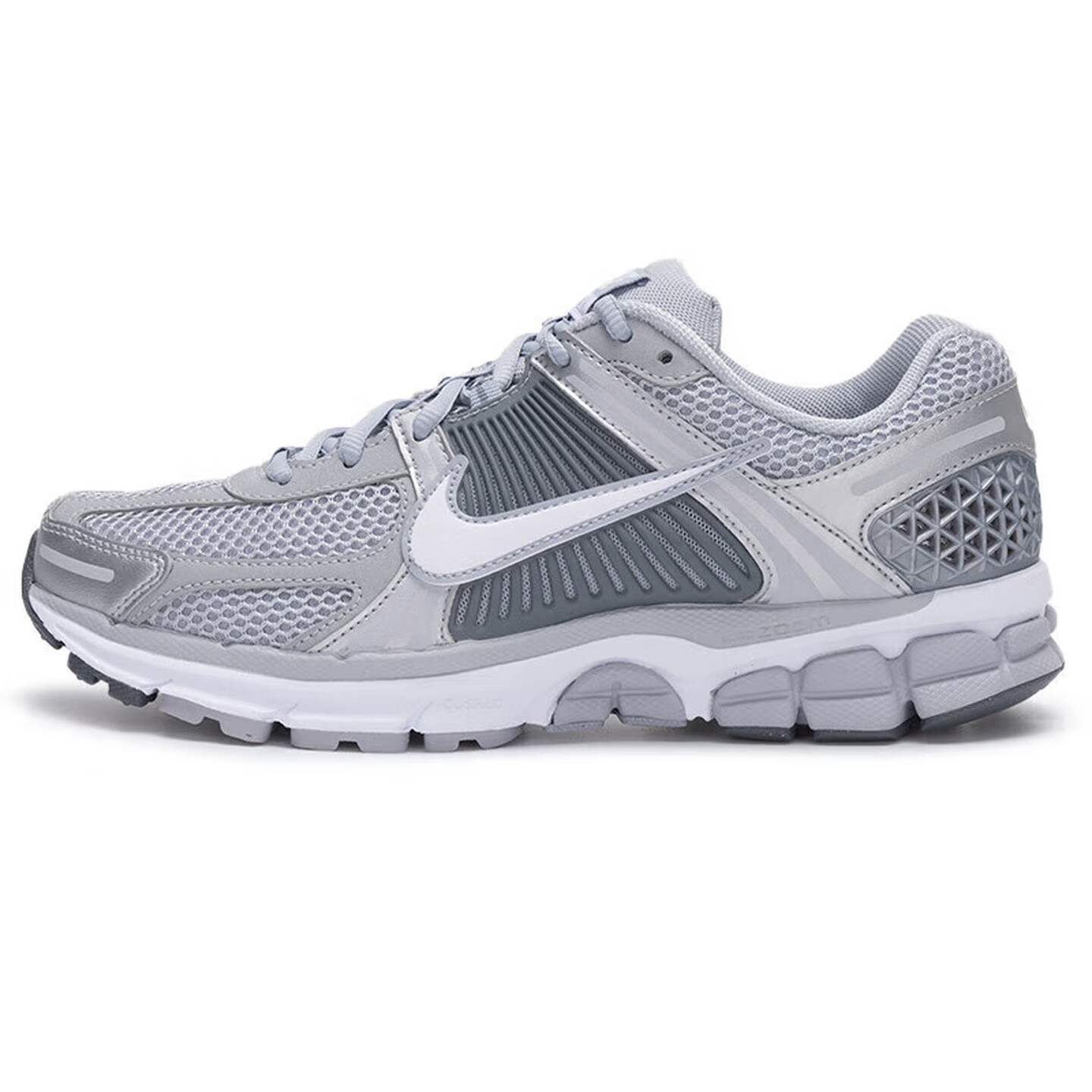 حذاء الجري Nike Zoom Vomero 5  - مراجعة Men'S Shoes In Nike وسعره