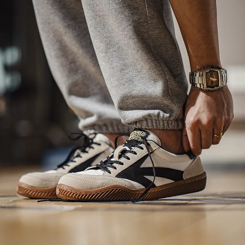 أحذية رياضية ألمانية كلاسيكية  - مراجعة Men'S Shoes Green And White وسعره